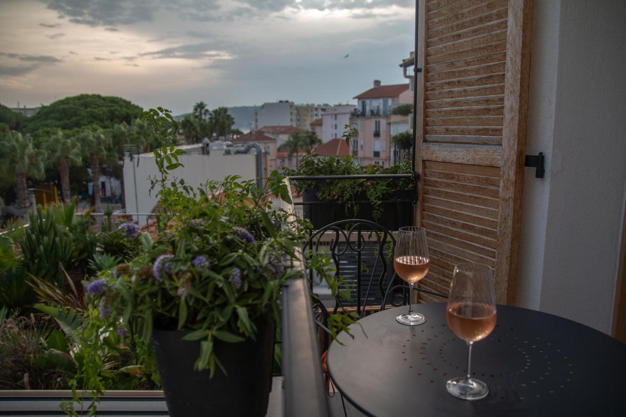 Unique Boutique Hotel Antibes Juan-Les-Pins Kültér fotó